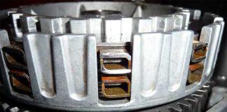 Überholung eines Sachs 1252/7A GS Motors – Teil 3 Platz im Kupplungskorb für zusätzliche Kupplungsscheiben